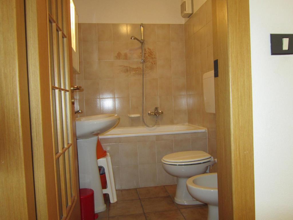 Residence Delapierre Gressoney-Saint-Jean Rom bilde